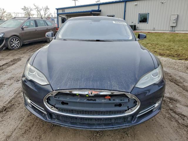 Tesla Model S Image 2