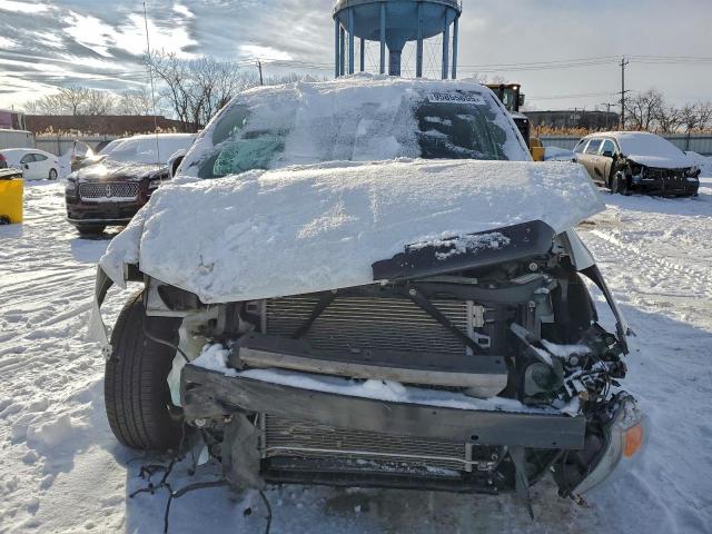 Chrysler Minivan Touring L Image 10