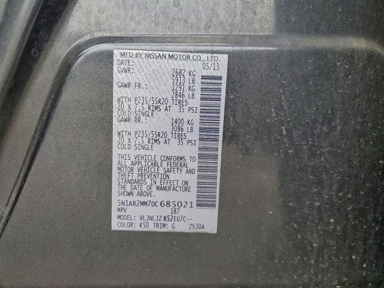 Nissan Pathfinder S Image 12