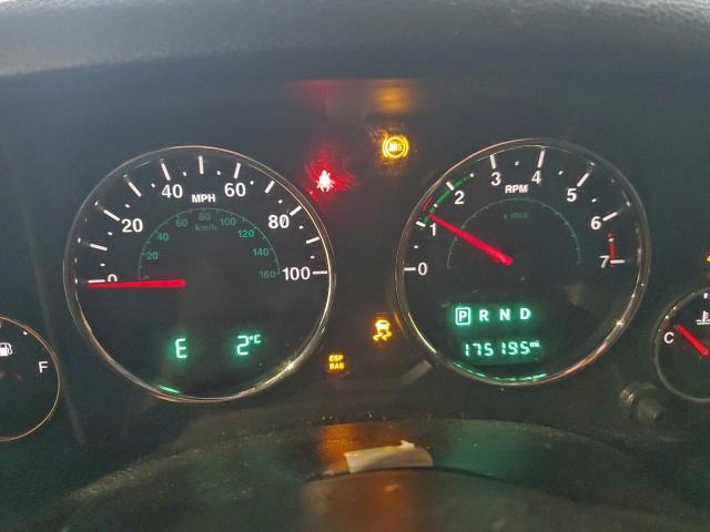 Jeep Wrangler Sahara Image 10