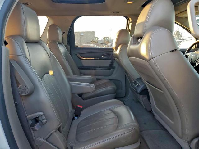 GMC Acadia Denali Image 7