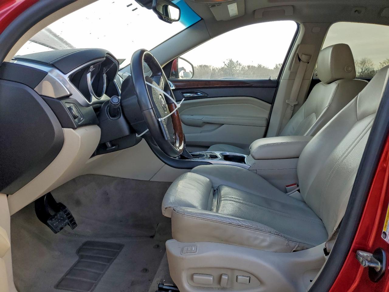 Cadillac SRX Premium Collection Image 4