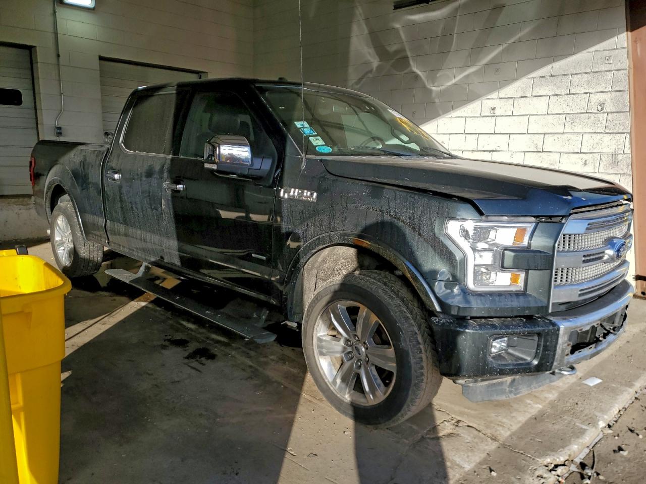 Ford F-150 Supercrew Image 3