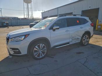  Salvage Subaru Ascent