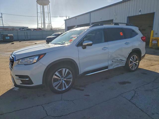  Salvage Subaru Ascent