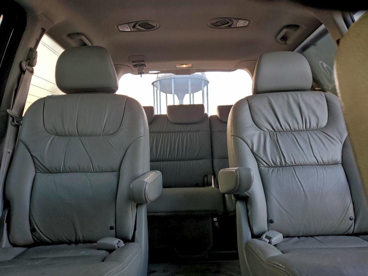 Honda Odyssey Exl Image 3