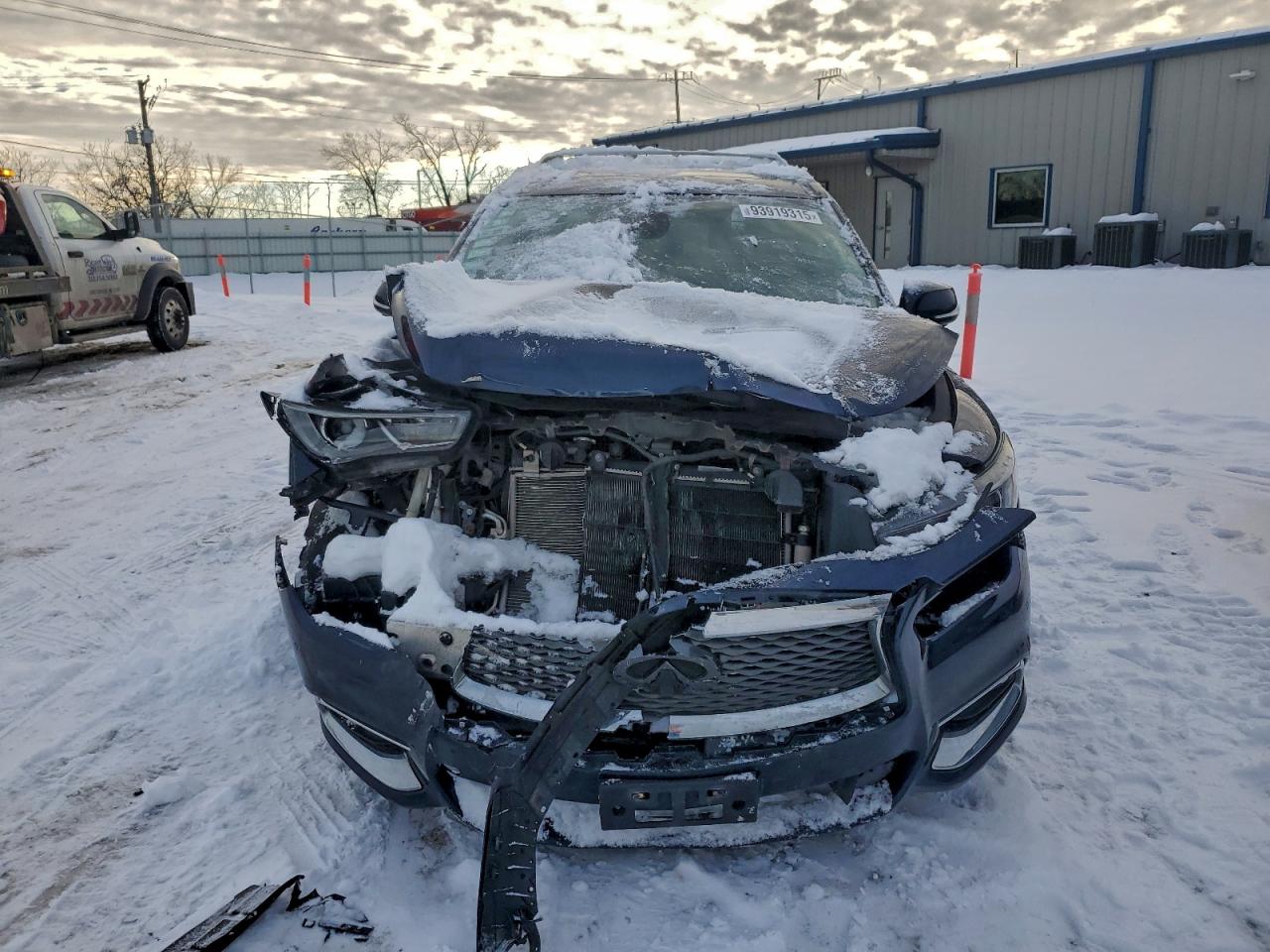 INFINITI Qx Hybrid Image 4