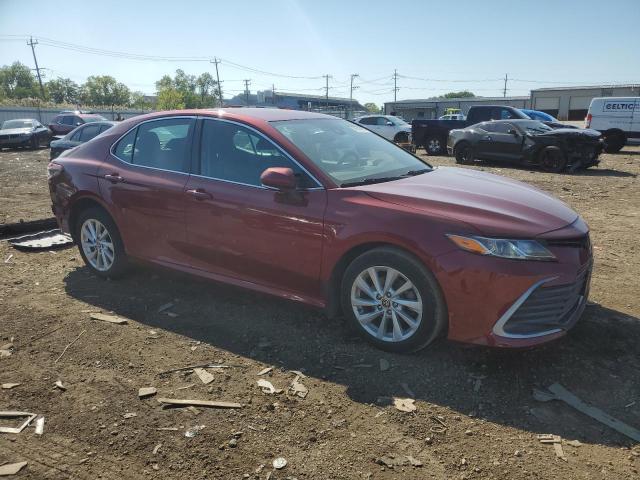 Toyota Camry Le Image 11
