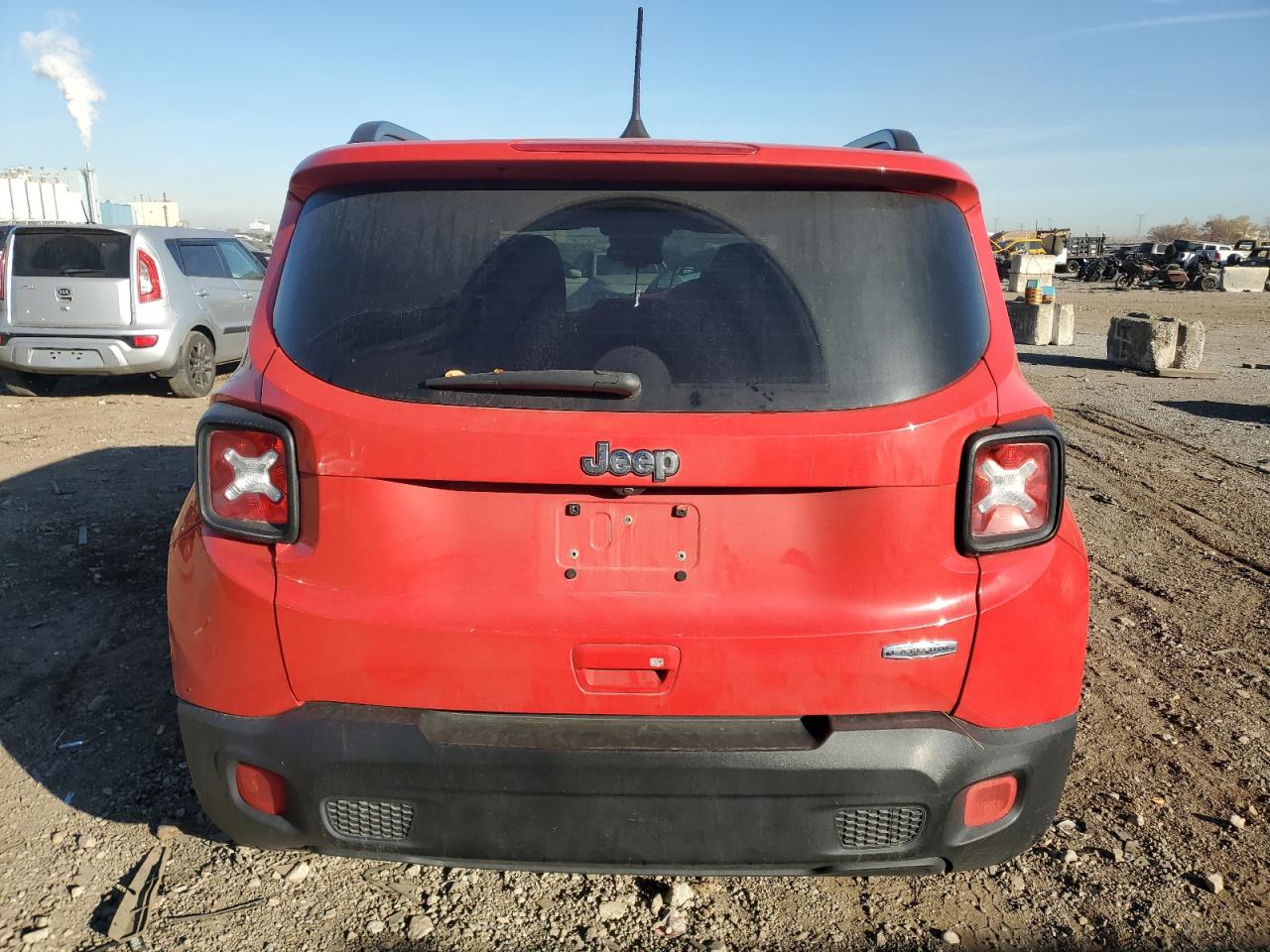Jeep Renegade Latitude Image 8