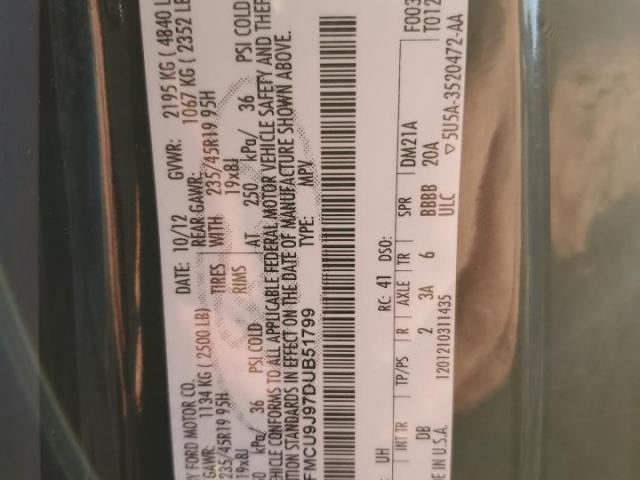 Ford Escape Titanium Image 2