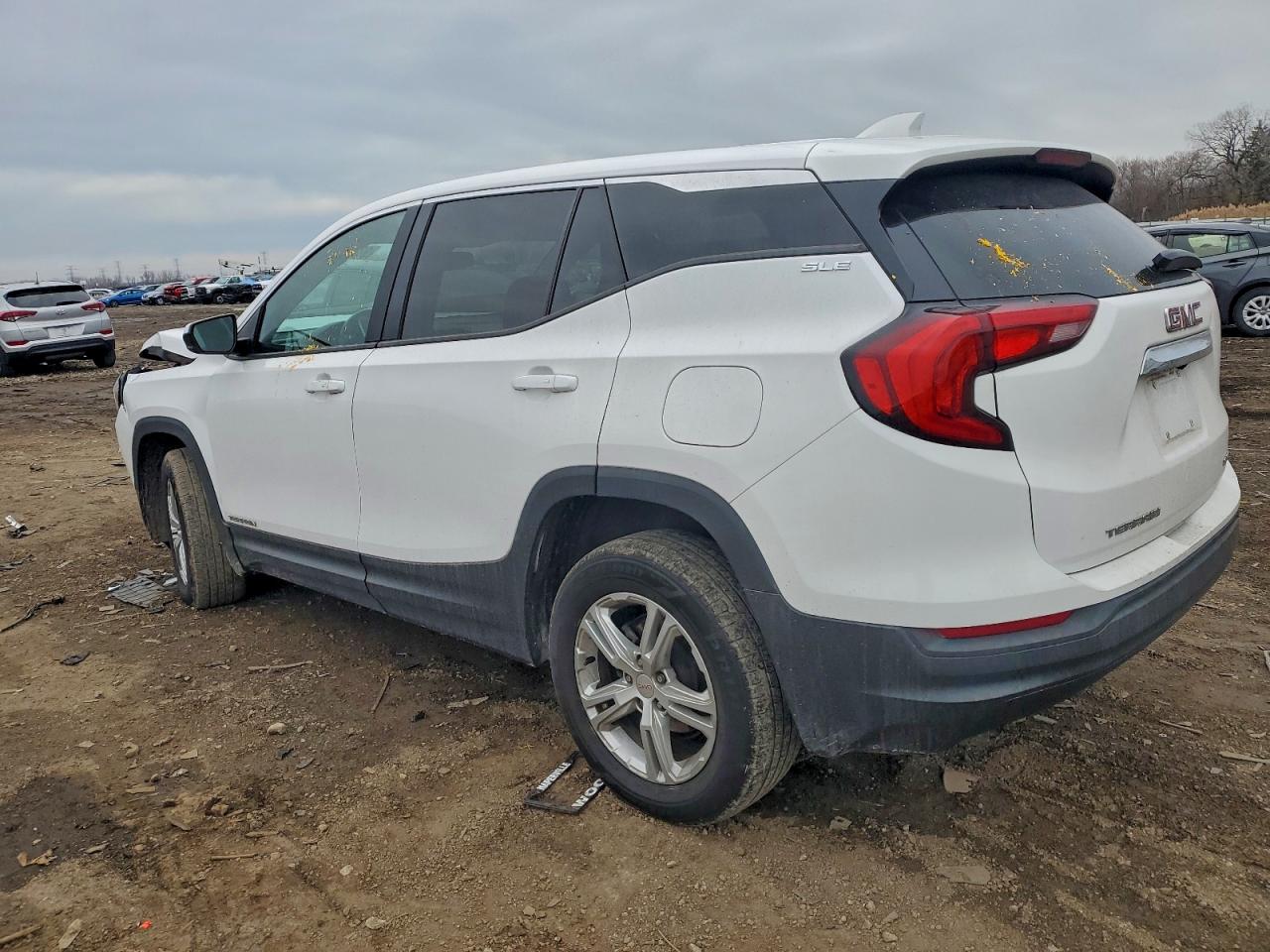 GMC Terrain Sle Image 2