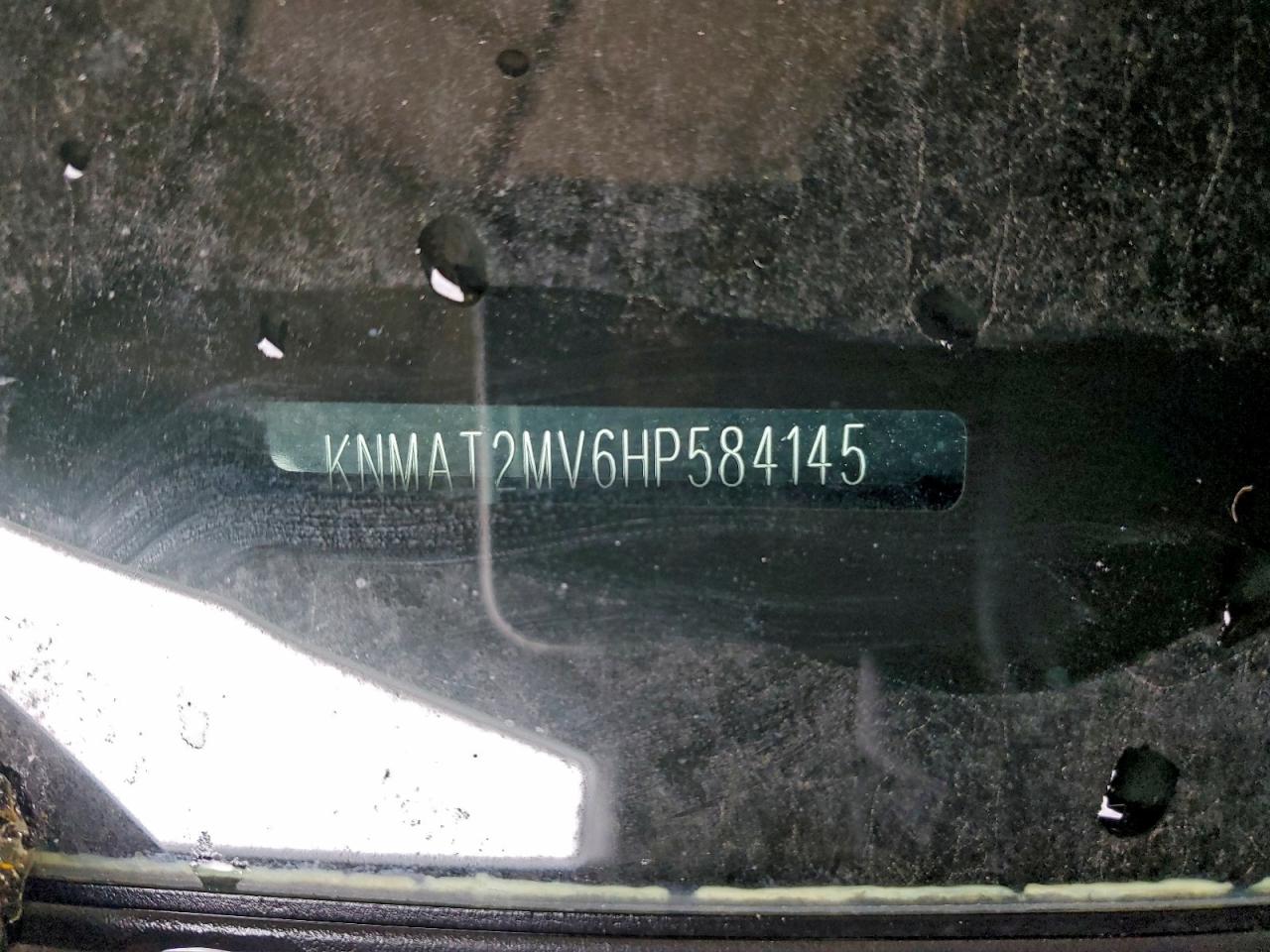 Nissan Rogue S Image 12