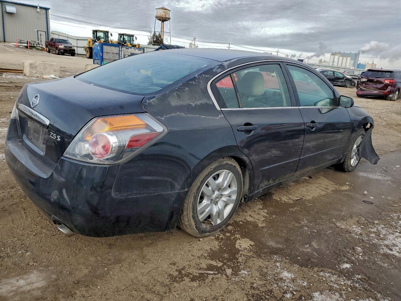 Nissan Altima 2.5 Image 3