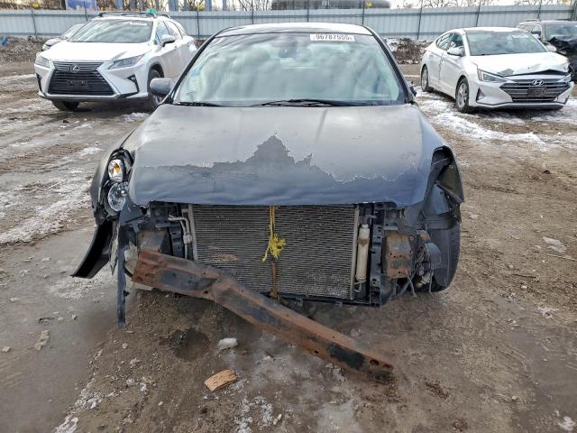 Nissan Altima 2.5 Image 4