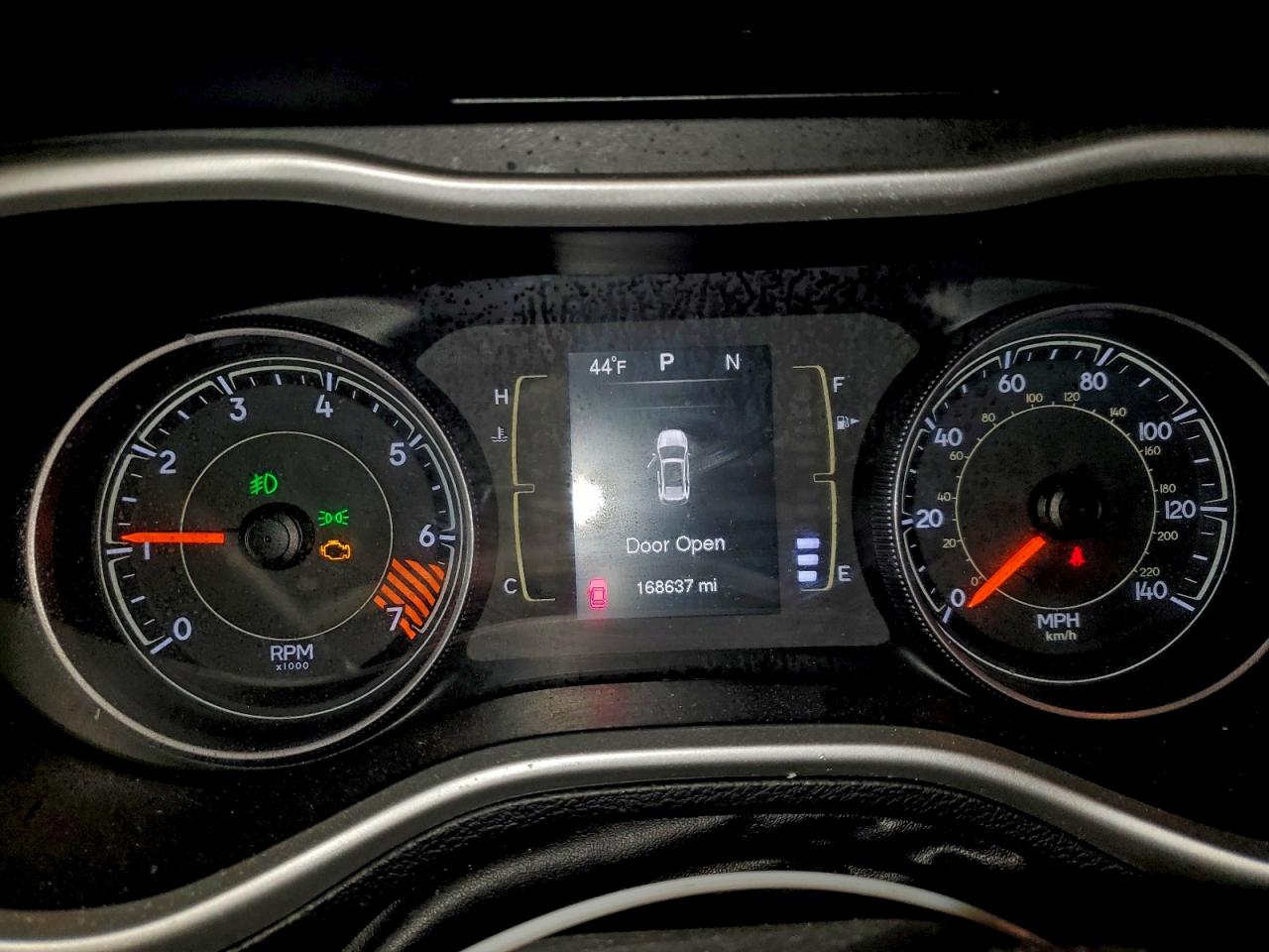 Jeep Grand Cherokee Latitude Image 8