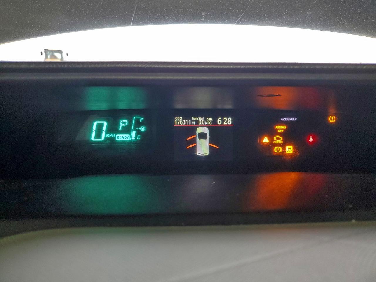 Toyota Prius Image 5