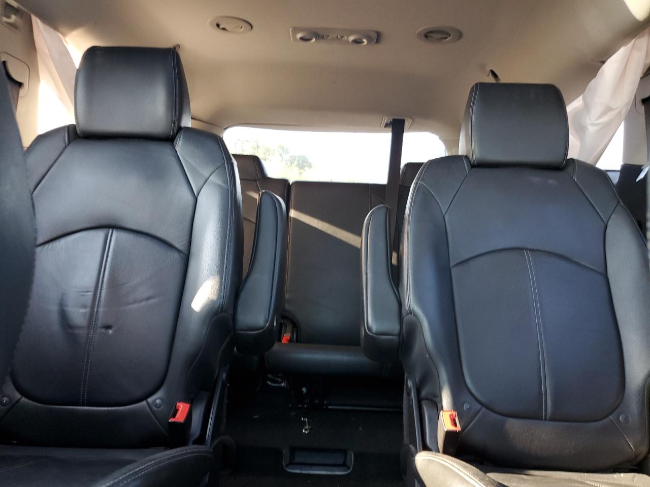 Chevrolet Traverse Lt Image 8