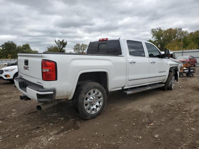 GMC Sierra K2500 Denali Image 4