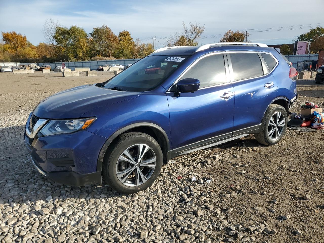 Nissan Rogue S Image 1