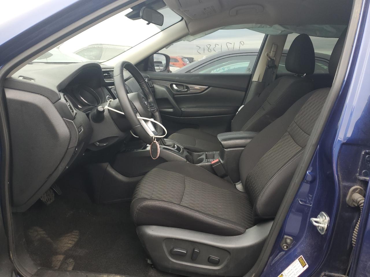 Nissan Rogue S Image 11