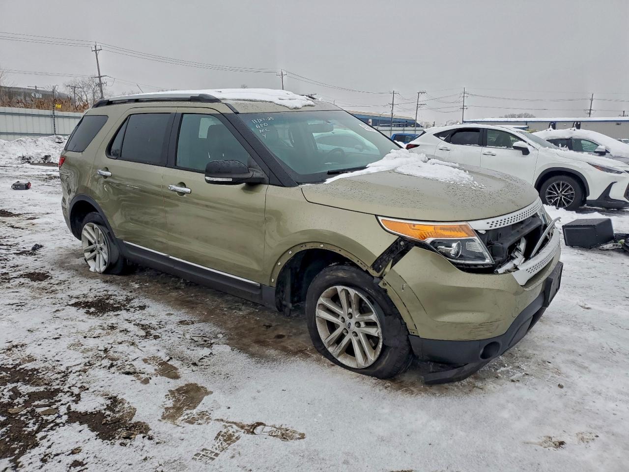 Ford Explorer Xlt Image 10