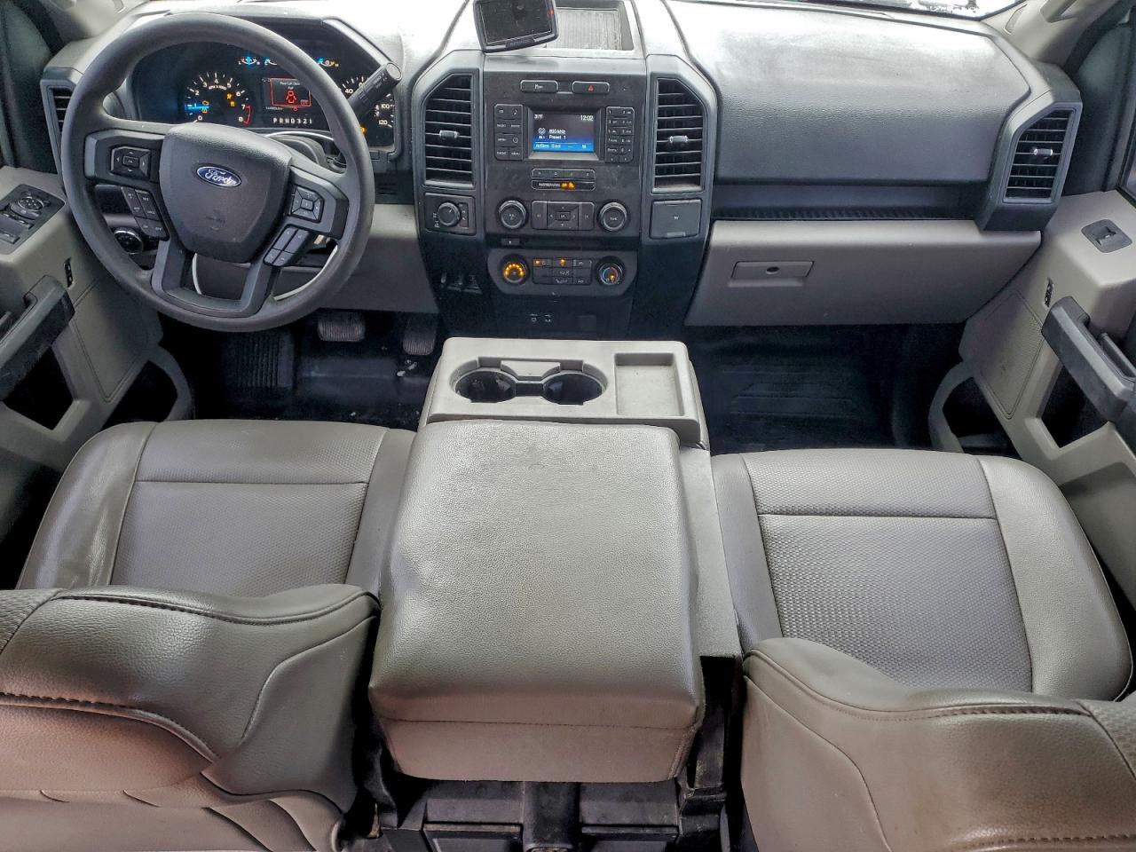 Ford F-150 Supercrew Image 7