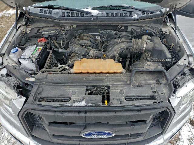 Ford F-150 Supercrew Image 10