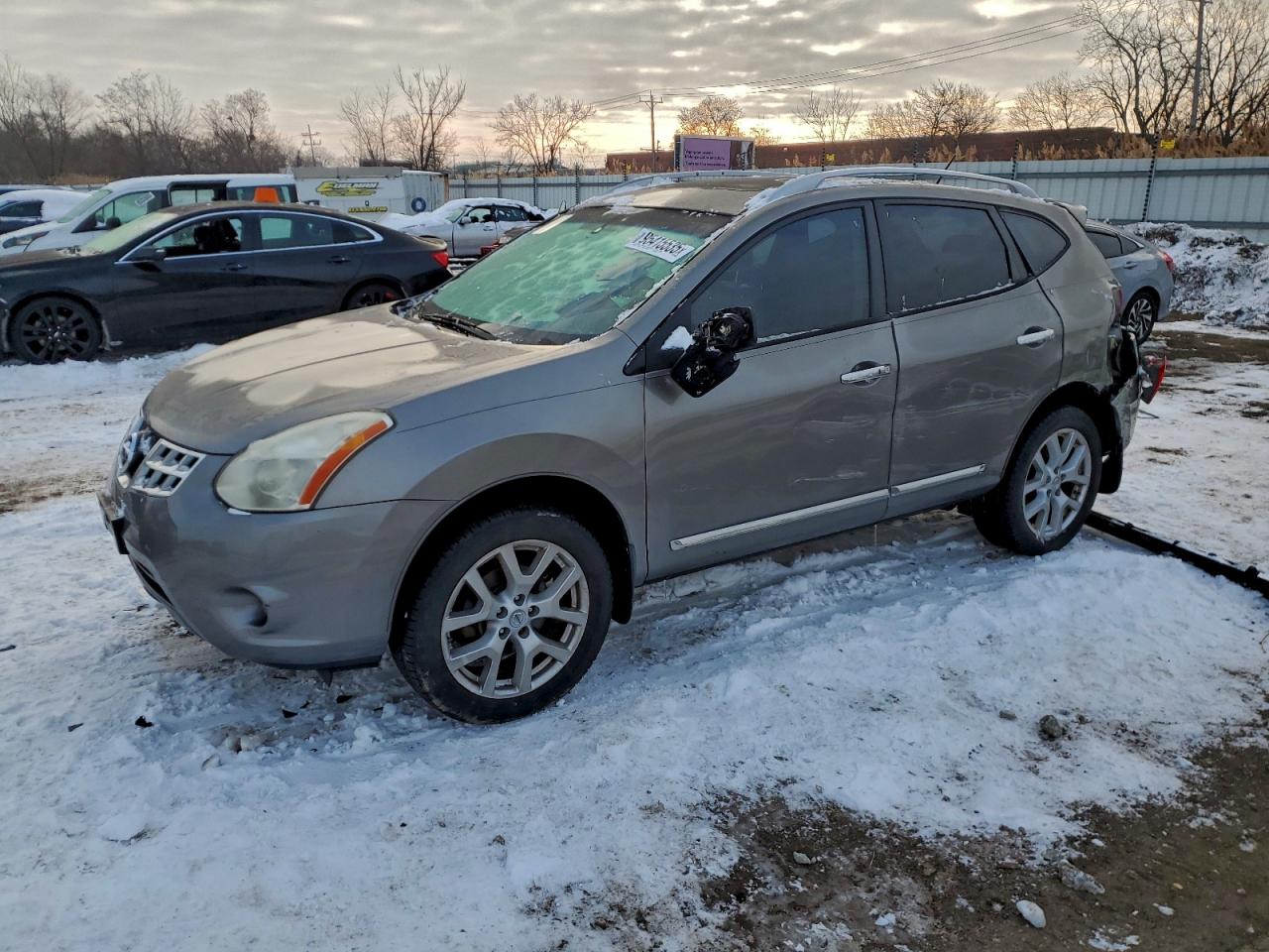 Nissan Rogue S Image 1