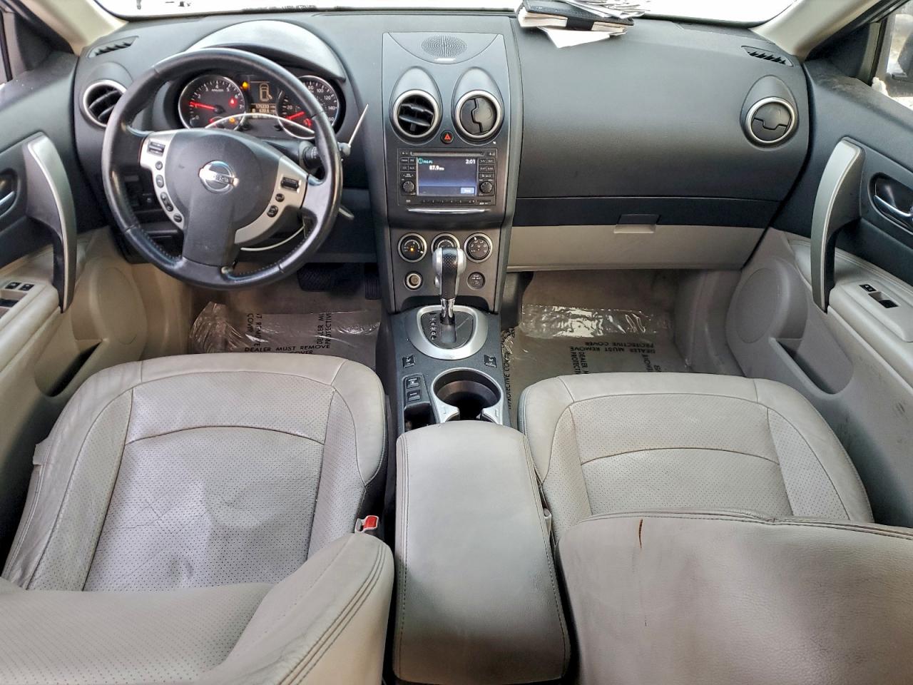 Nissan Rogue S Image 7