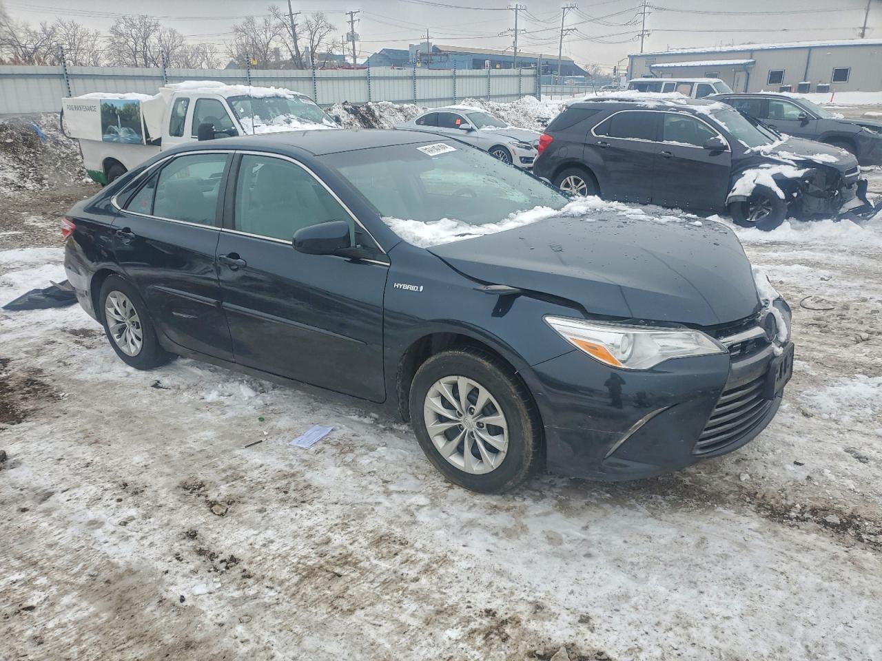 Toyota Camry Hybrid Image 12