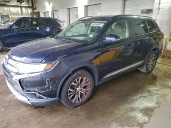  Salvage Mitsubishi Outlander
