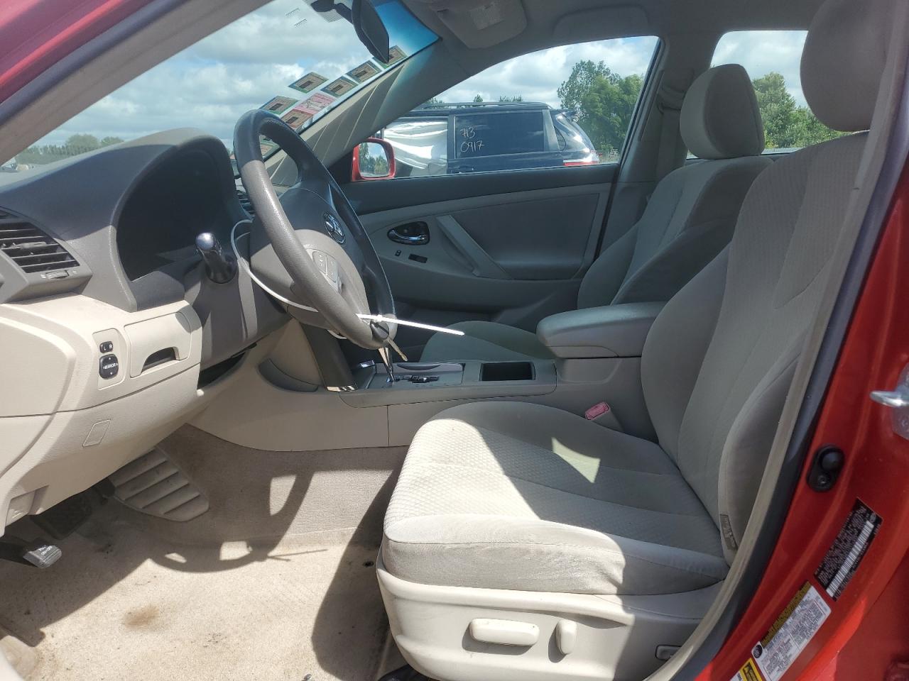 Toyota Camry Ce Image 5