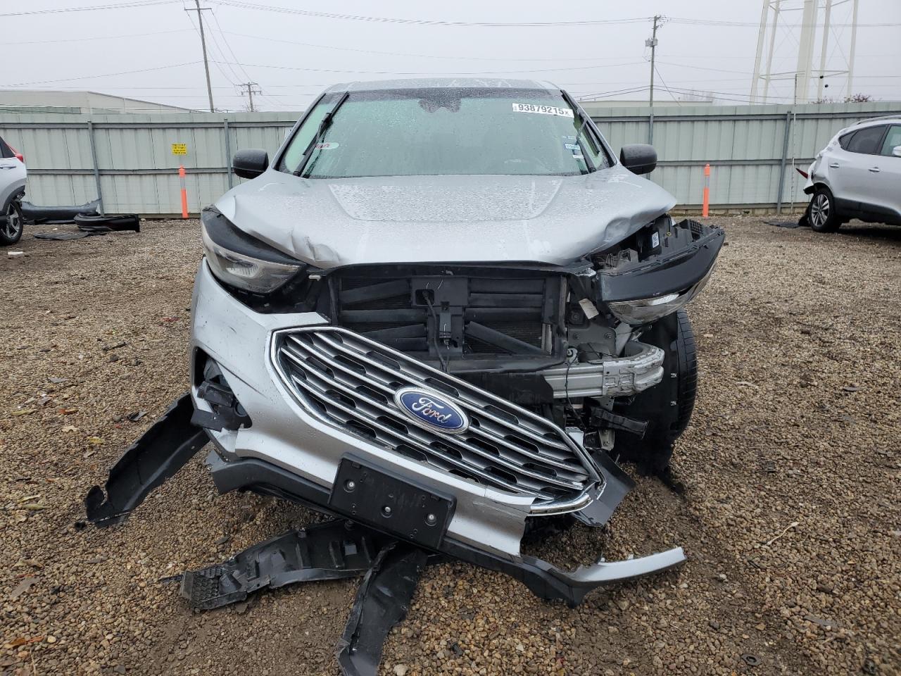 Ford Edge Se Image 5