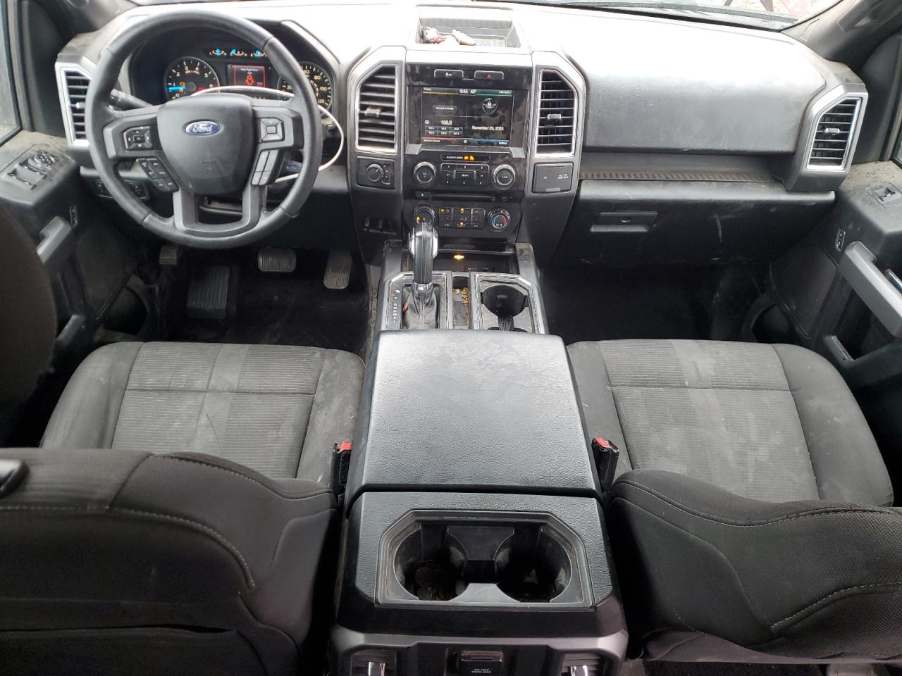 Ford F-150 Supercrew Image 13