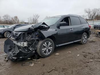  Salvage Nissan Pathfinder