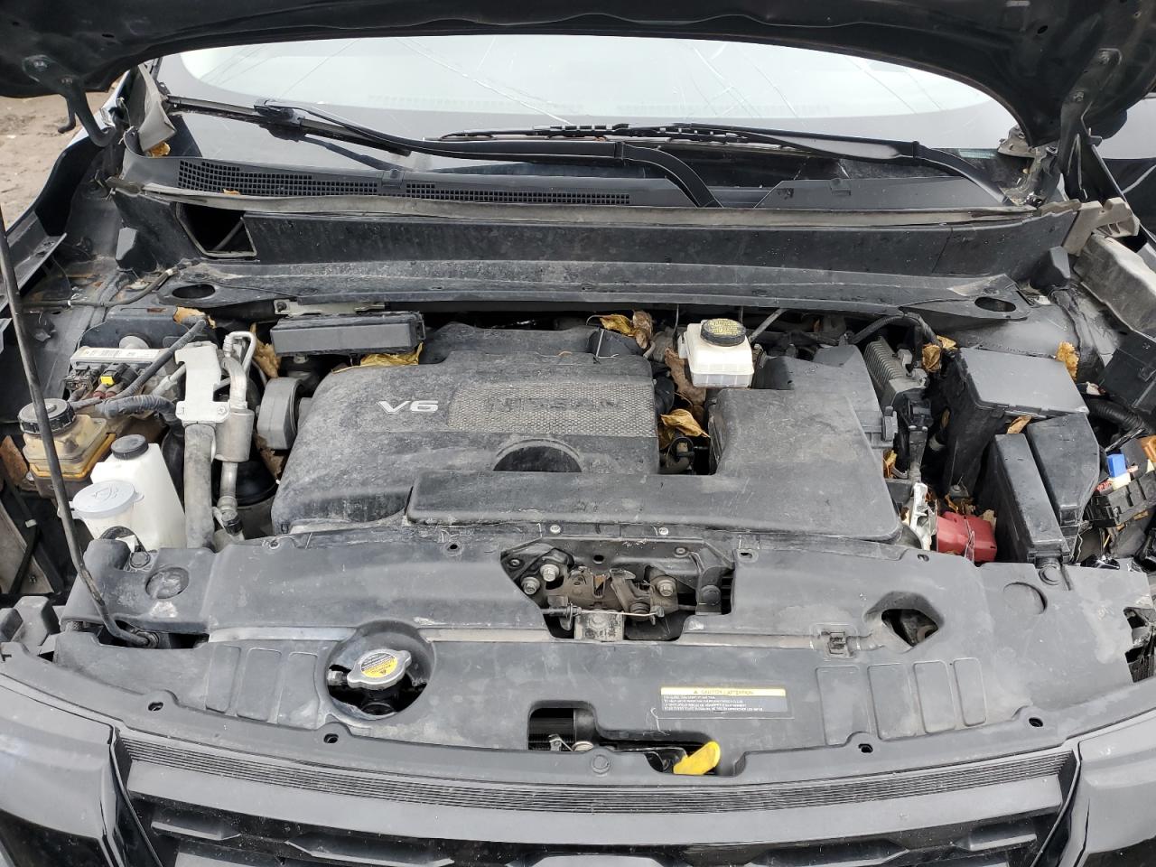 Nissan Pathfinder S Image 3