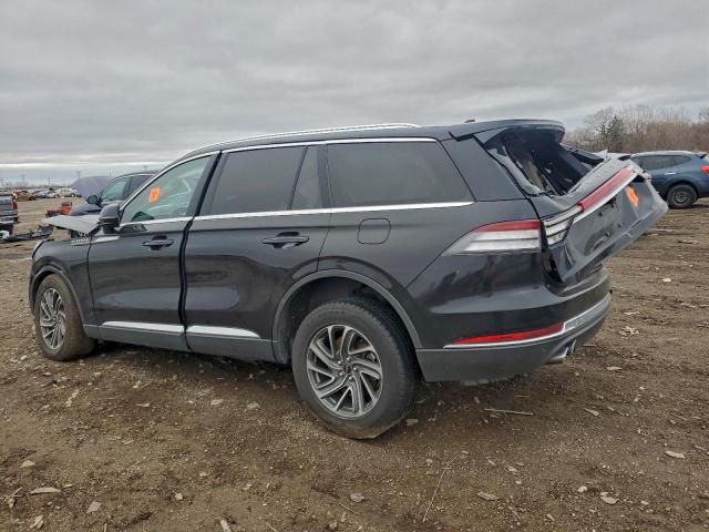 Lincoln Aviator Image 13