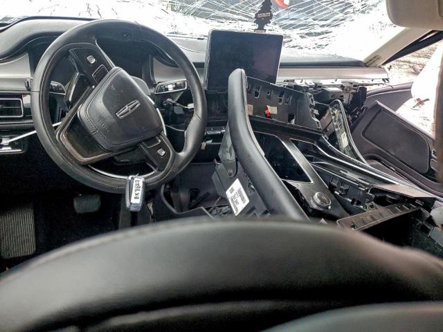 Lincoln Aviator Image 2