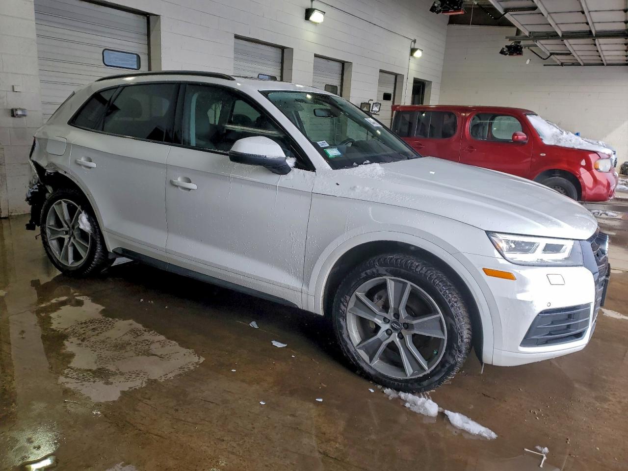 Audi Q5 Premium Plus Image 12