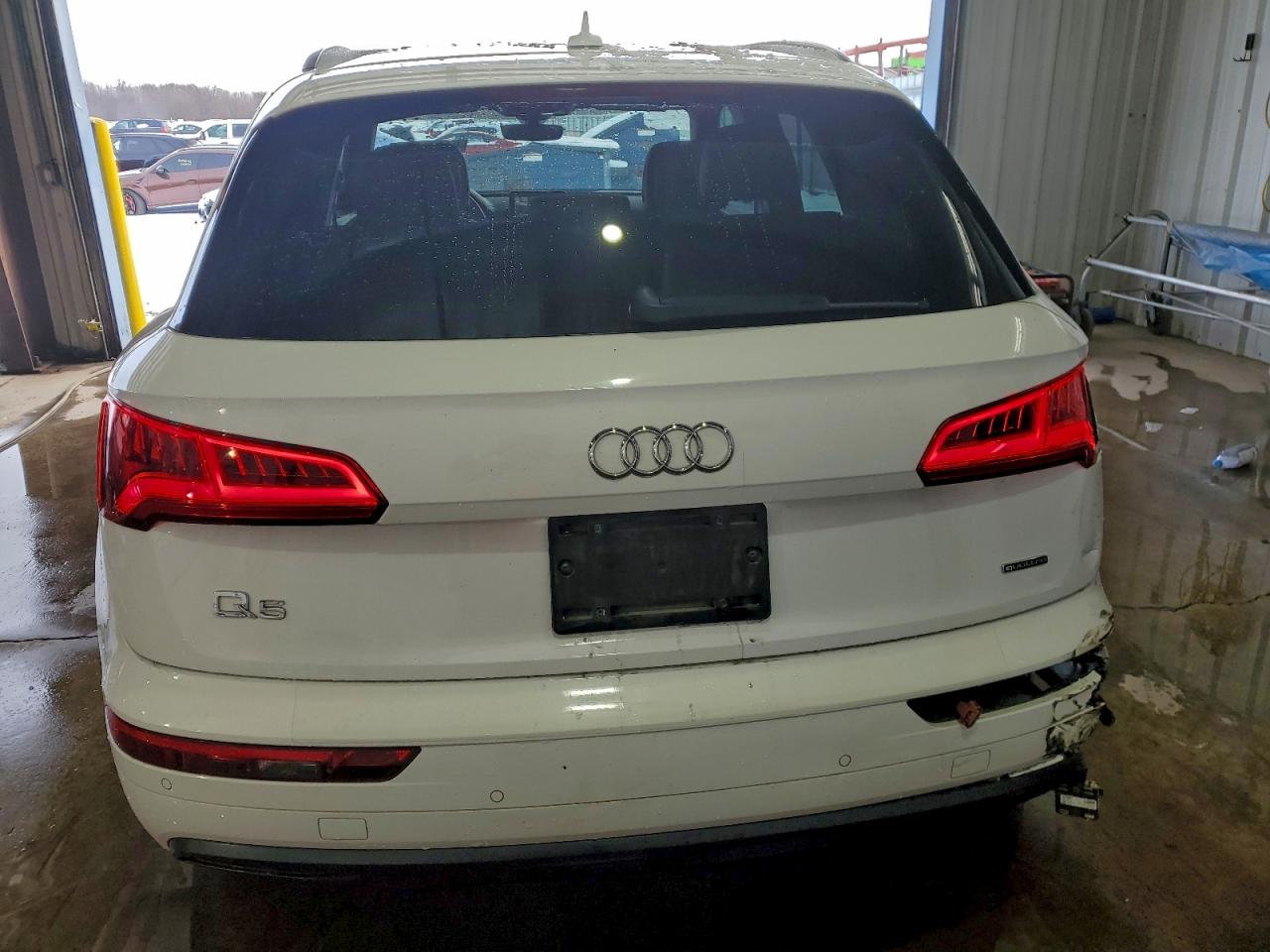 Audi Q5 Premium Plus Image 2