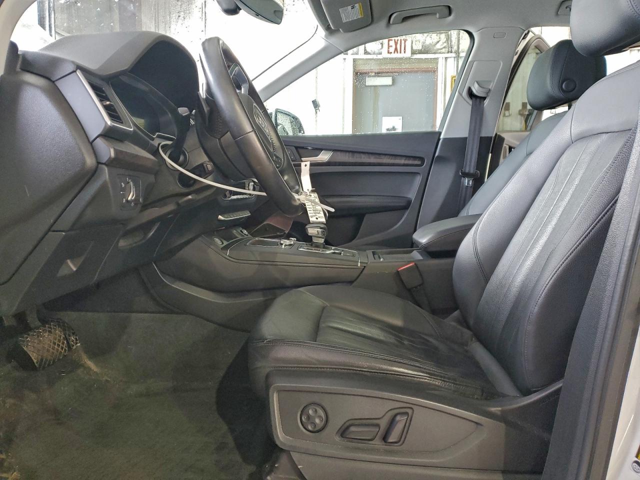 Audi Q5 Premium Plus Image 5