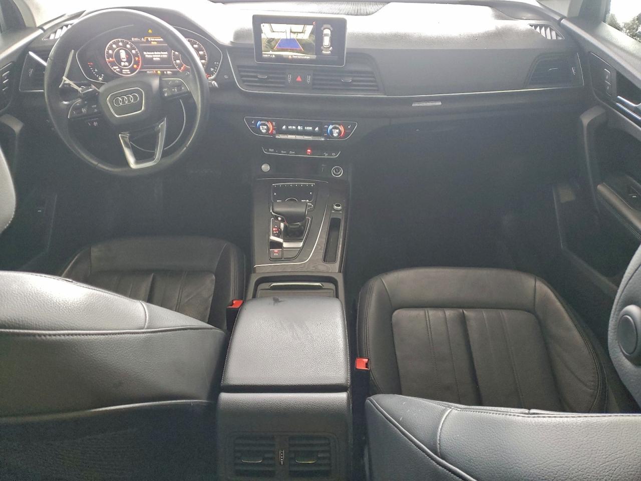 Audi Q5 Premium Plus Image 13