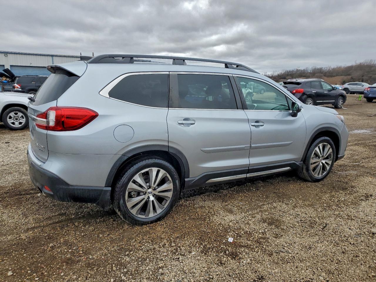 Subaru Ascent Limited Image 2