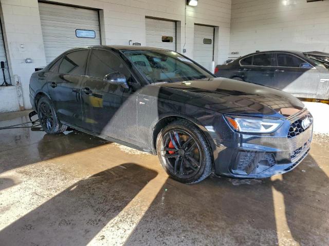 Audi A4 Premium Image 2