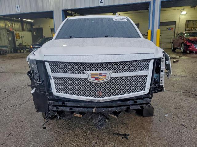 Cadillac Escalade Platinum Image 5