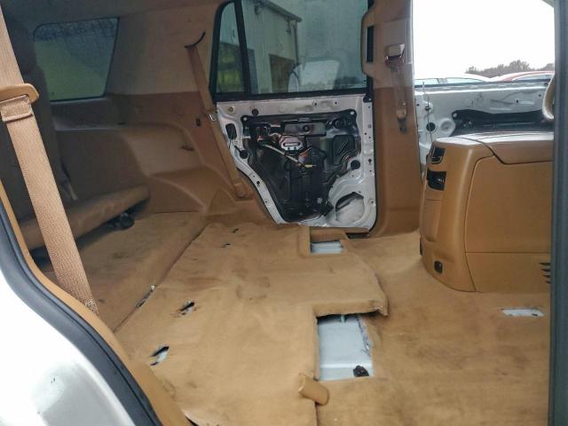 Cadillac Escalade Platinum Image 13