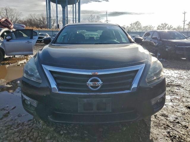 Nissan Altima 3.5s Image 4