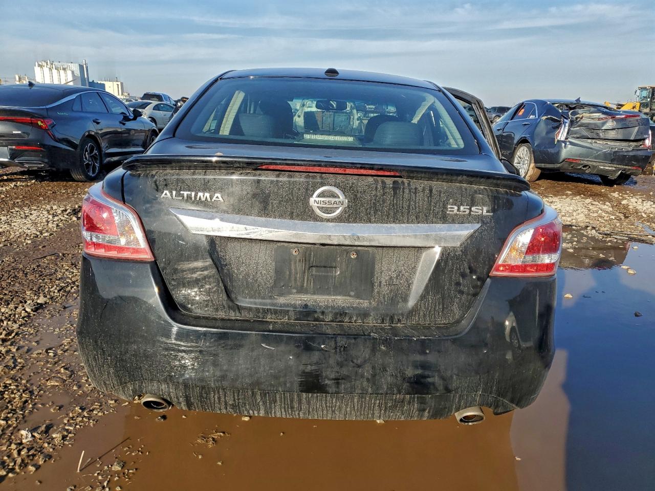 Nissan Altima 3.5s Image 5