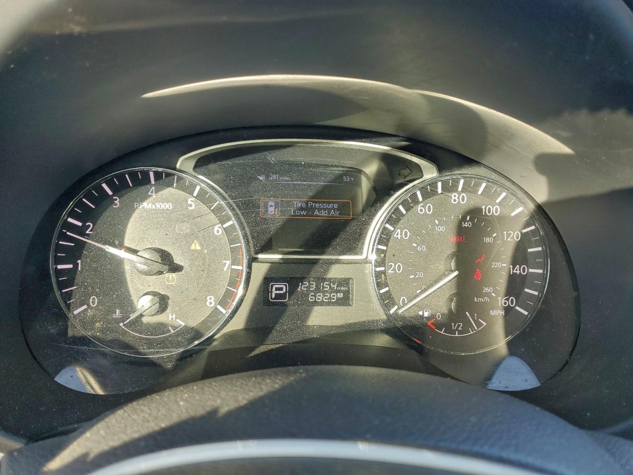 Nissan Altima 3.5s Image 9