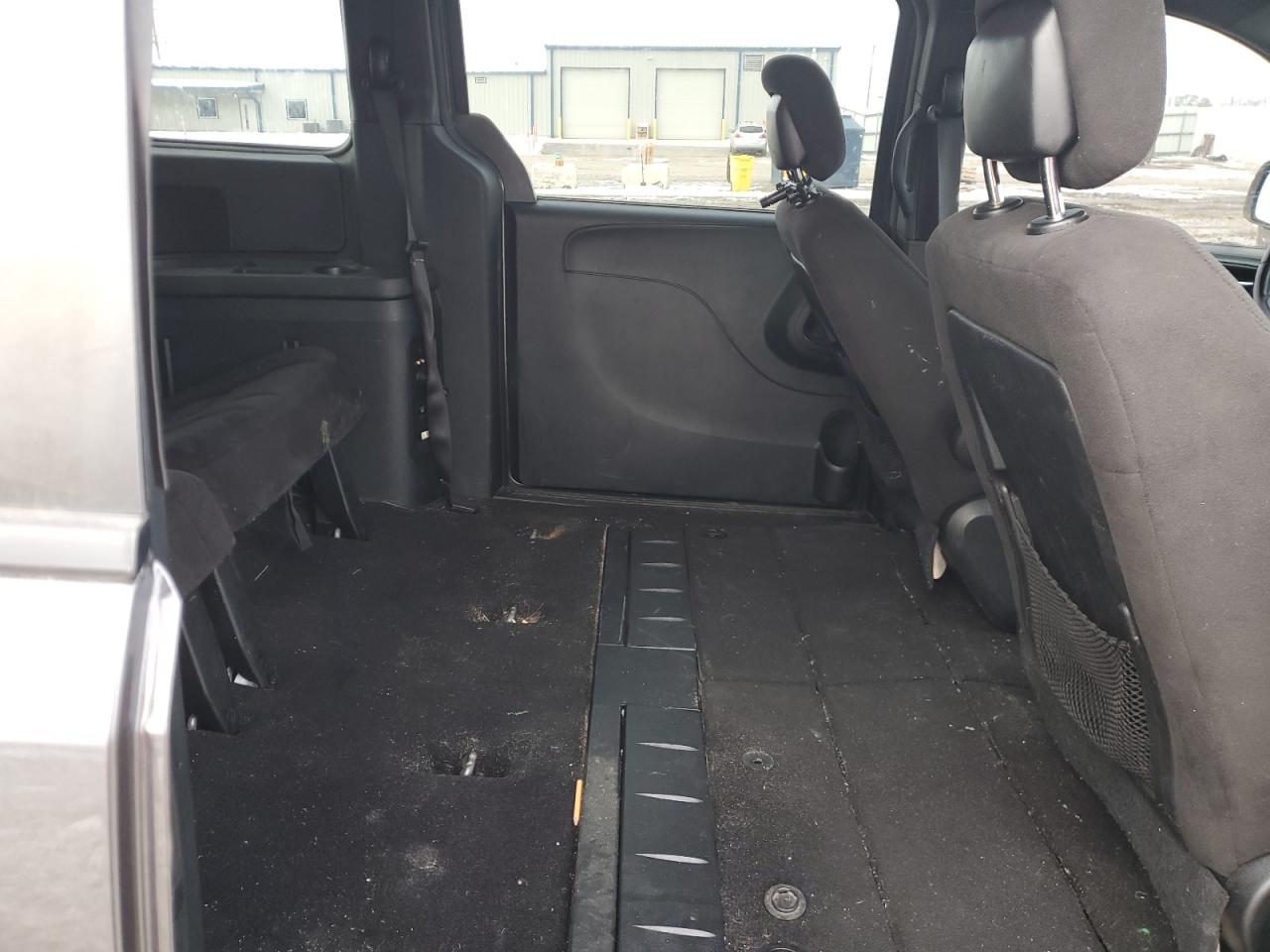 Dodge Caravan Se Image 9